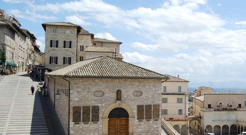 Hotel Properzio Assisi Exterior foto